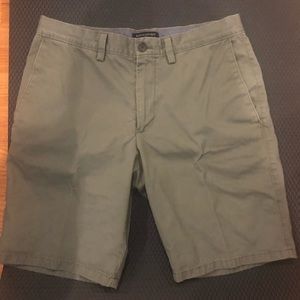 Unused Banana Republic Aiden short